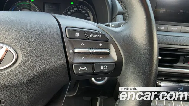 Hyundai Kona — Фото автомобиля 17