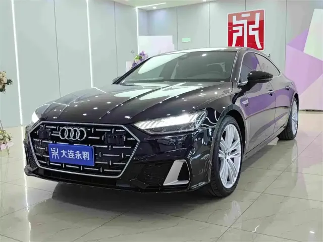 Фотография автомобиля — Audi A7L