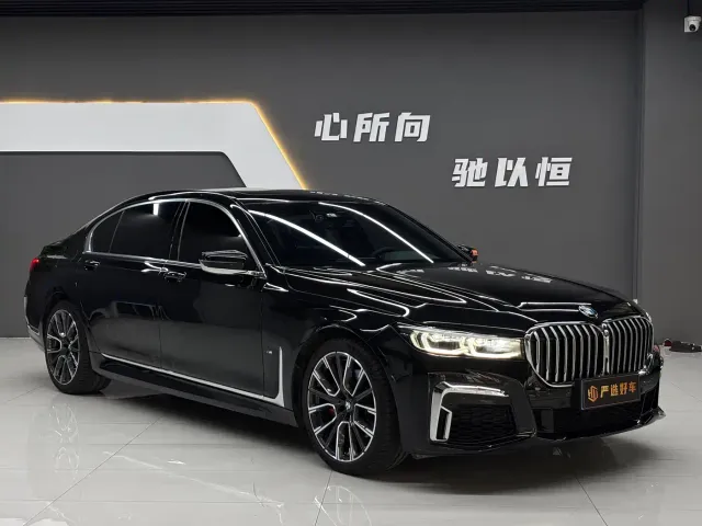 BMW 7 Series — Фото автомобиля 3