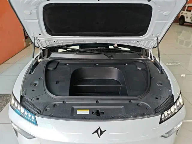 Dongfeng eπ 007 — Фото автомобиля 19