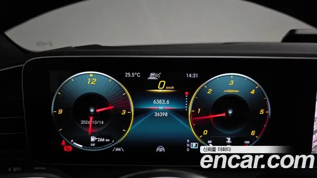 Mercedes-Benz GLE-Class — Фото автомобиля 11