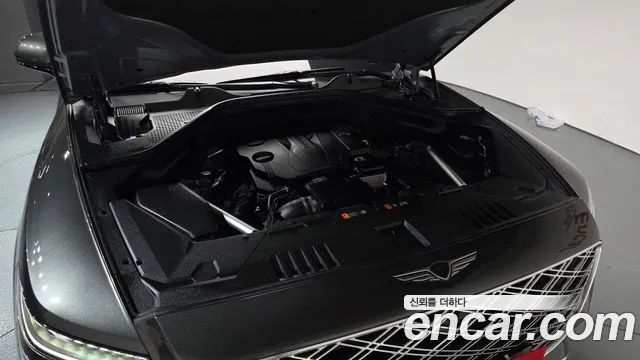 Genesis GV80 — Фото автомобиля 9