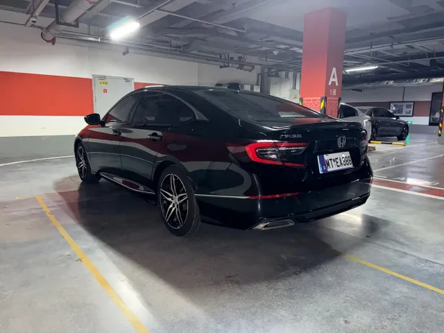 Honda Accord — Фото автомобиля 7