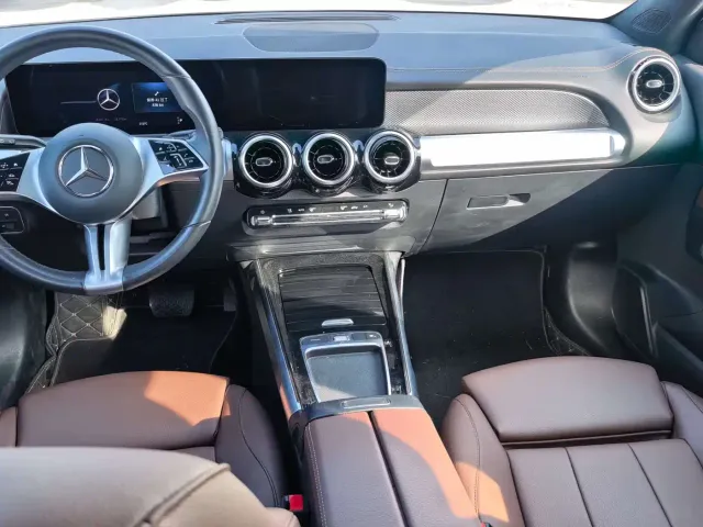 Mercedes-Benz GLB-Class — Фото автомобиля 7