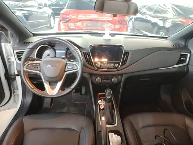 Chevrolet Monza — Фото автомобиля 9