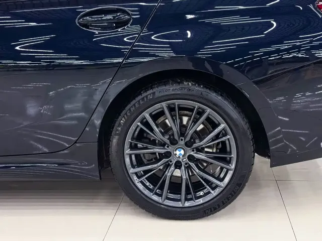 BMW 3 Series — Фото автомобиля 20