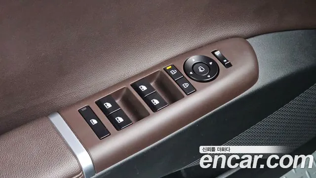Hyundai Grandeur GN7 — Фото автомобиля 28