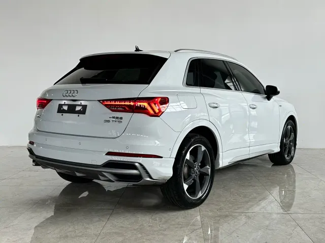 Audi Q3 — Фото автомобиля 6