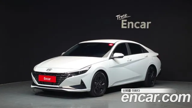 Фотография автомобиля — Hyundai Avante CN7