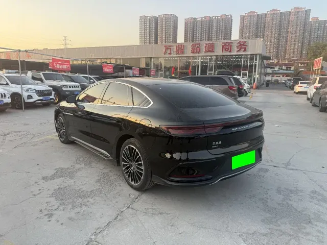 BYD Han — Фото автомобиля 7