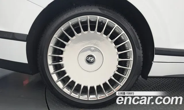 Hyundai Grandeur GN7 — Фото автомобиля 5