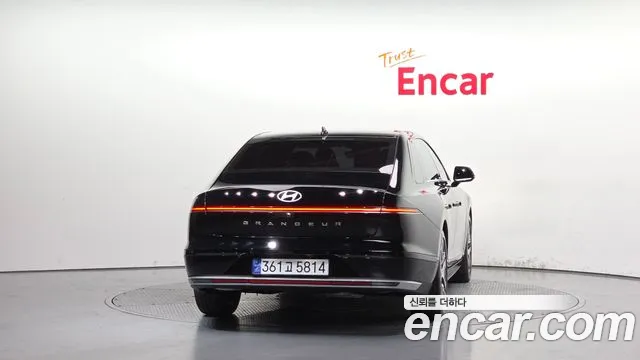 Hyundai Grandeur — Фото автомобиля 4