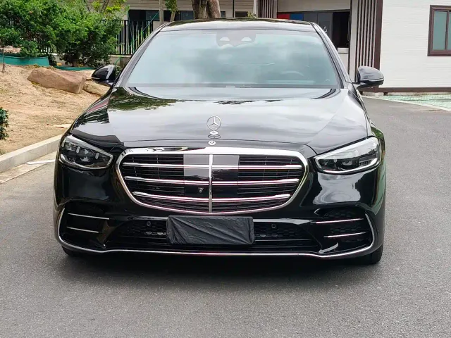 Mercedes-Benz S-Class — Фото автомобиля 2