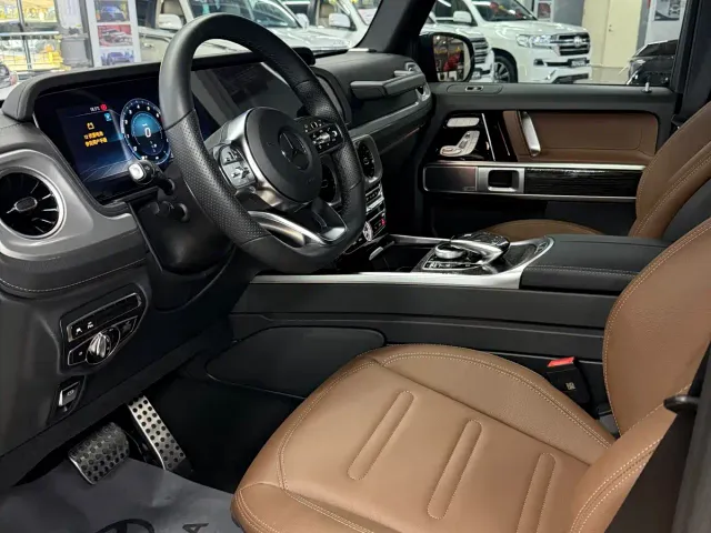Mercedes-Benz G-Class — Фото автомобиля 2