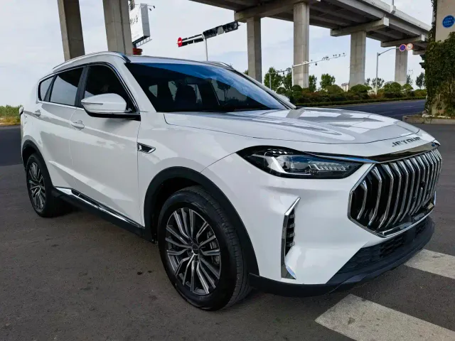 Jetour X70 Plus — Фото автомобиля 3