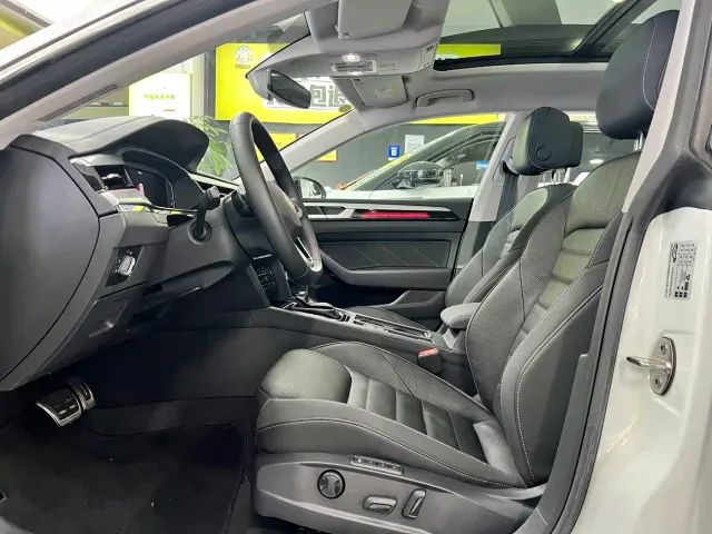 Volkswagen CC — Фото автомобиля 8