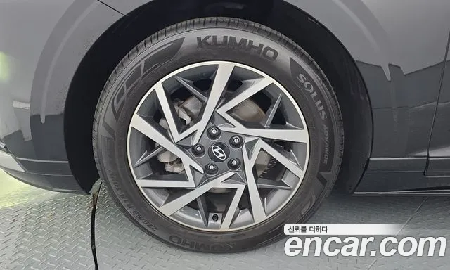 Hyundai Grandeur GN7 — Фото автомобиля 5