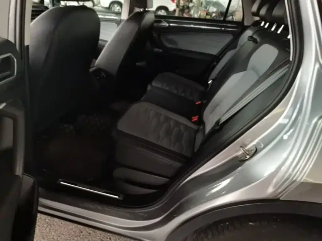 Volkswagen Tiguan X — Фото автомобиля 16