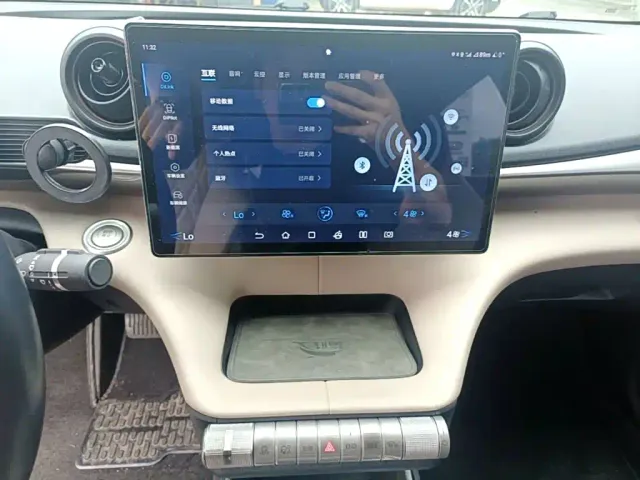 BYD Dolphin — Фото автомобиля 12
