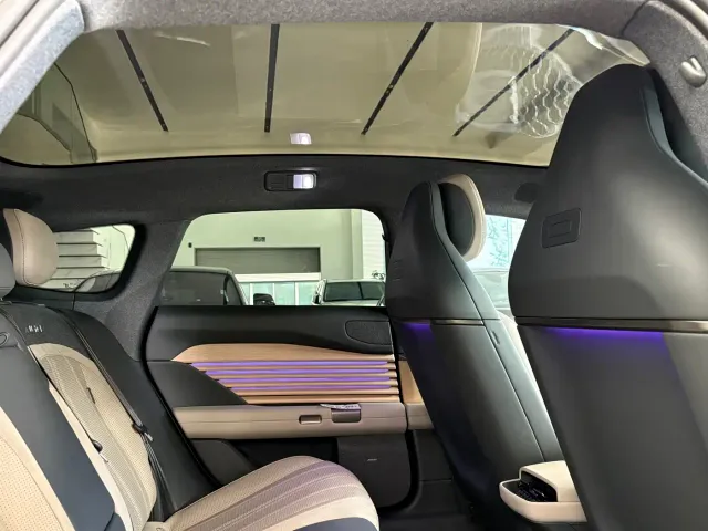 Audi E5 Sportback — Фото автомобиля 26