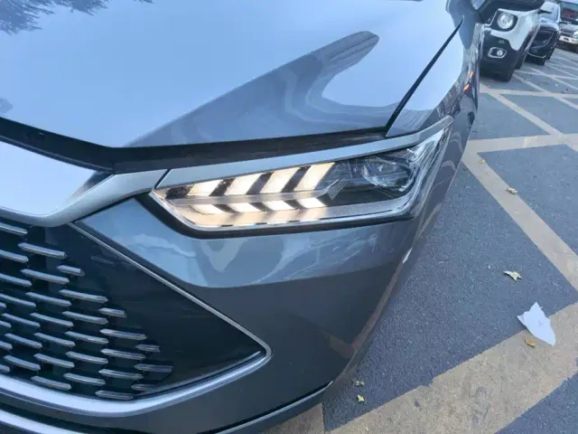 BYD Qin PLUS — Фото автомобиля 5