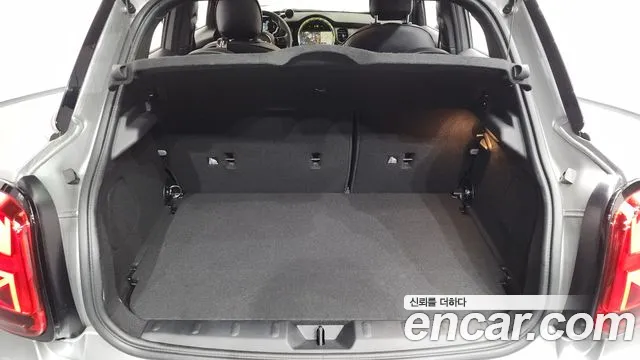 Mini Cooper — Фото автомобиля 14