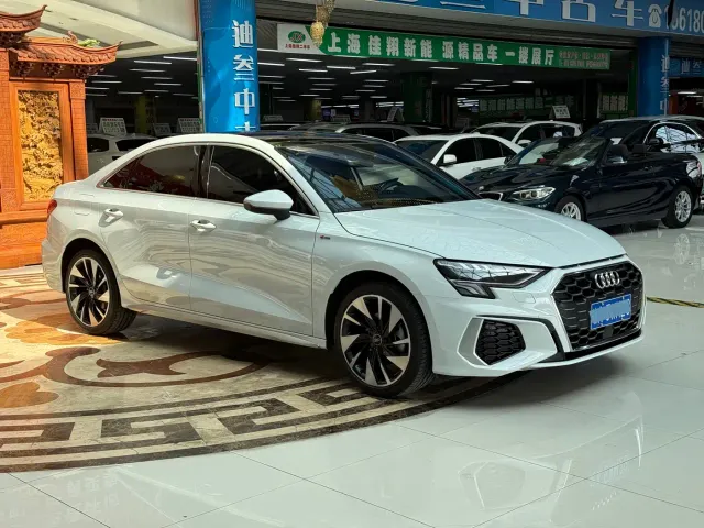 Audi A3 — Фото автомобиля 5