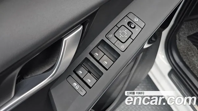 Kia Niro The All New Niro Signature — Фото автомобиля 27