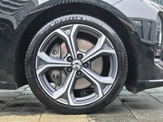 Nio ET5 Touring — Фото автомобиля 13