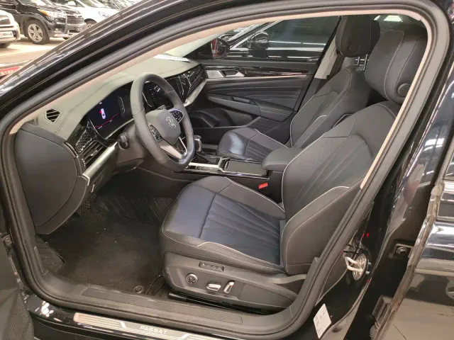 Volkswagen Passat — Фото автомобиля 7