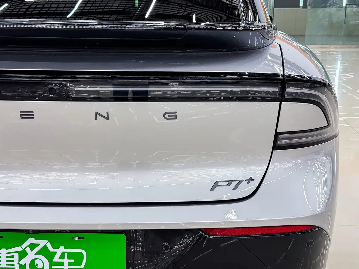 XPeng XPeng P7+ 2024 Ultra Long Range Max — Фото автомобиля 21