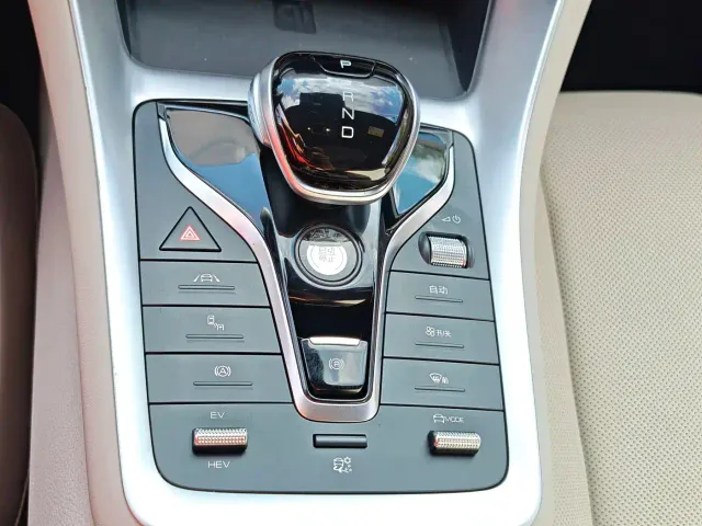 BYD Song Pro — Фото автомобиля 15