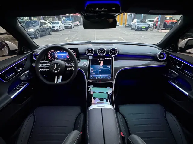 Mercedes-Benz C-Class — Фото автомобиля 9