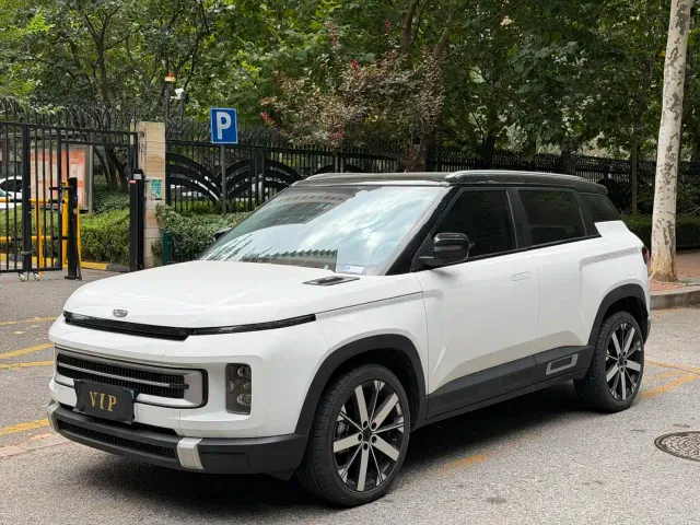 Фотография автомобиля — Geely ICON