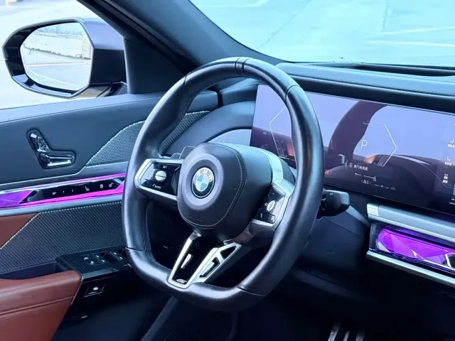 BMW 7 Series — Фото автомобиля 9
