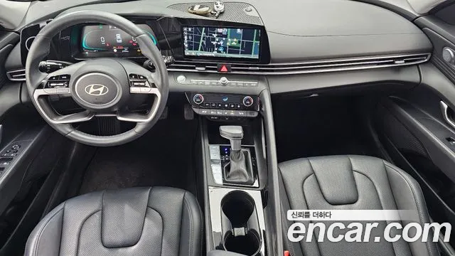 Hyundai Avante — Фото автомобиля 10