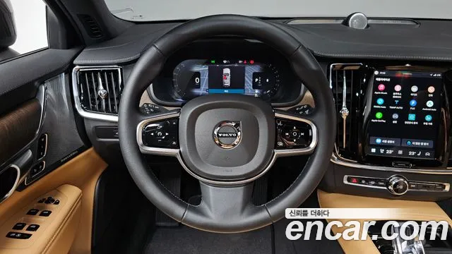 Volvo V90 — Фото автомобиля 19