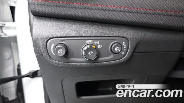 ChevroletGMDaewoo Trailblazer Новый Trailblazer 1.3 турбо 4WD — Фото автомобиля 19