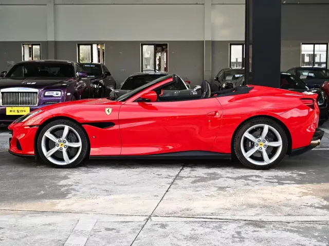 Ferrari Portofino 2021 Model 3.9T M — Фото автомобиля 2
