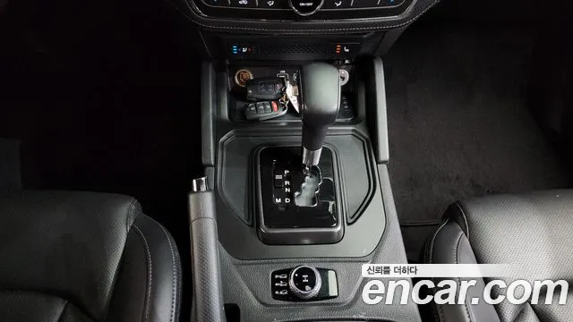 KG_Mobility_Ssangyong Rexton Новый Rexton Sport Khan Дизель 2.2 4WD — Фото автомобиля 8