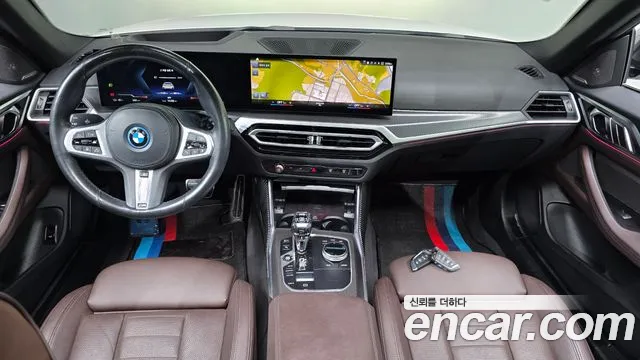 BMW i4 — Фото автомобиля 7