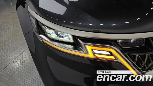 Kia Canival Carnival 4 поколение Дизель 9 мест Signature — Фото автомобиля 19
