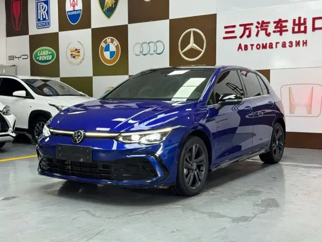 Фотография автомобиля — Volkswagen Golf