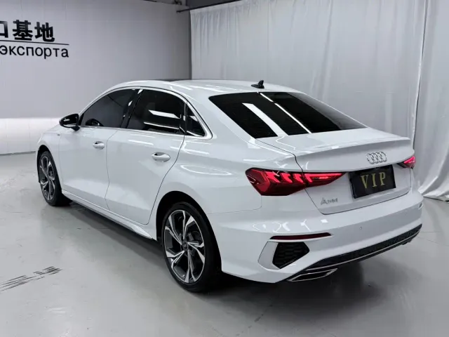 Audi A3 — Фото автомобиля 4
