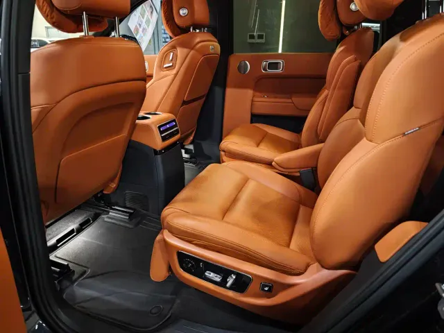 Li Auto L9 — Фото автомобиля 8