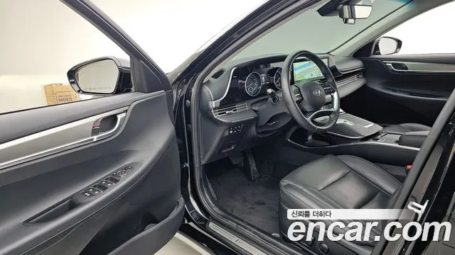 Hyundai Grandeur — Фото автомобиля 10