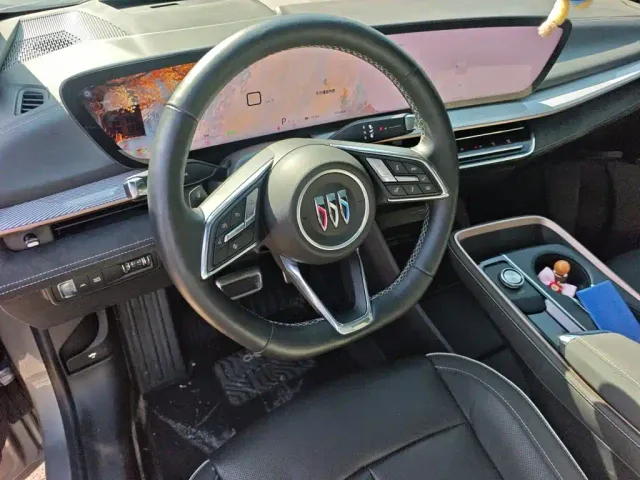 Buick E4 — Фото автомобиля 6