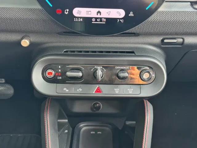 MINI Electric MINI JCW ACEMAN — Фото автомобиля 13