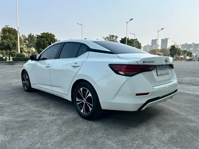 Nissan Sylphy — Фото автомобиля 6