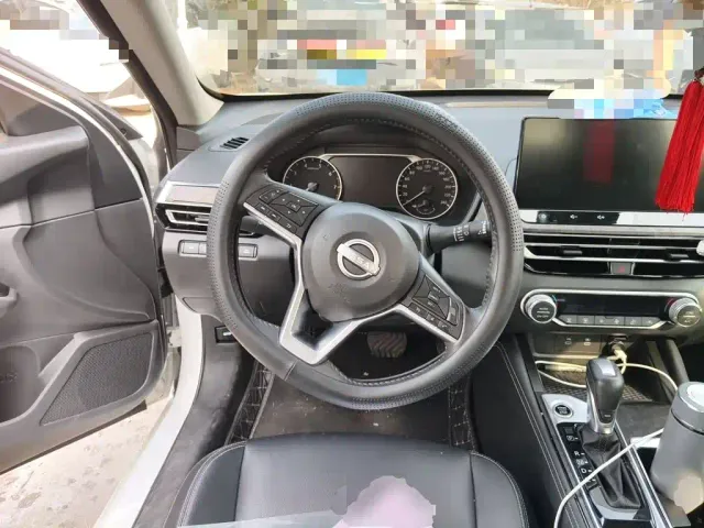 Nissan Teana — Фото автомобиля 6
